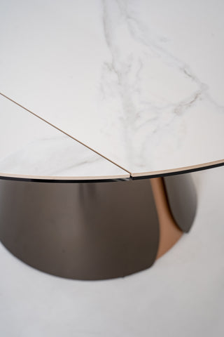 Caelinus Round Extendable Dining Table / Sintered Stone Extendable : 1.35 meter / Glossy-Snowberg White Only Casa Concetto Singapore