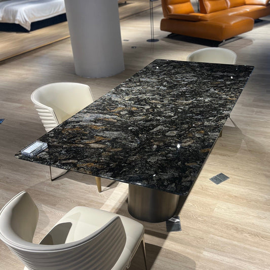 Platinum Diamond Dining Table / Luxury Stone / Brazil 