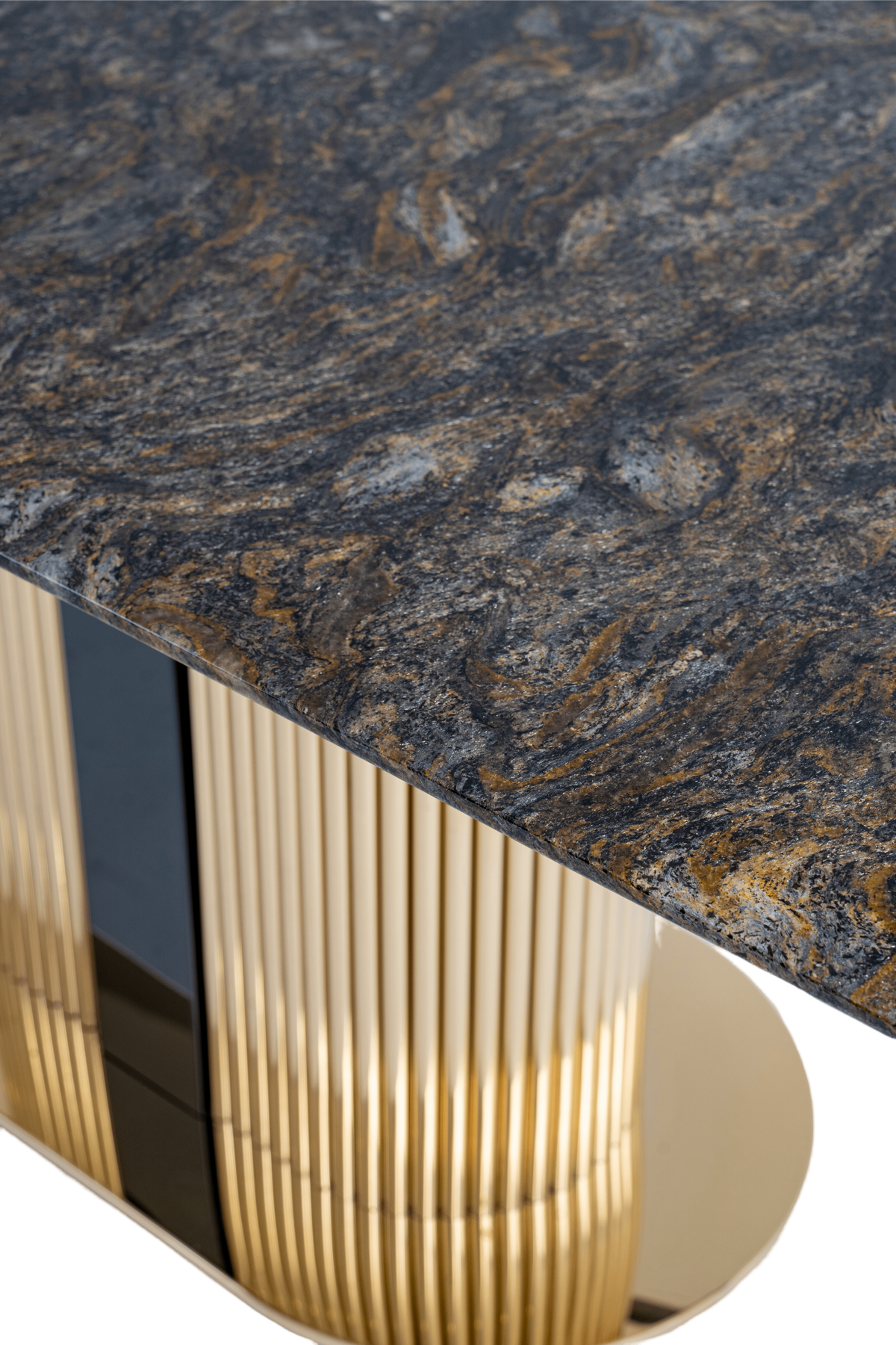 Platinum Diamond / Luxury Stone / Brazil Casa Concetto Singapore